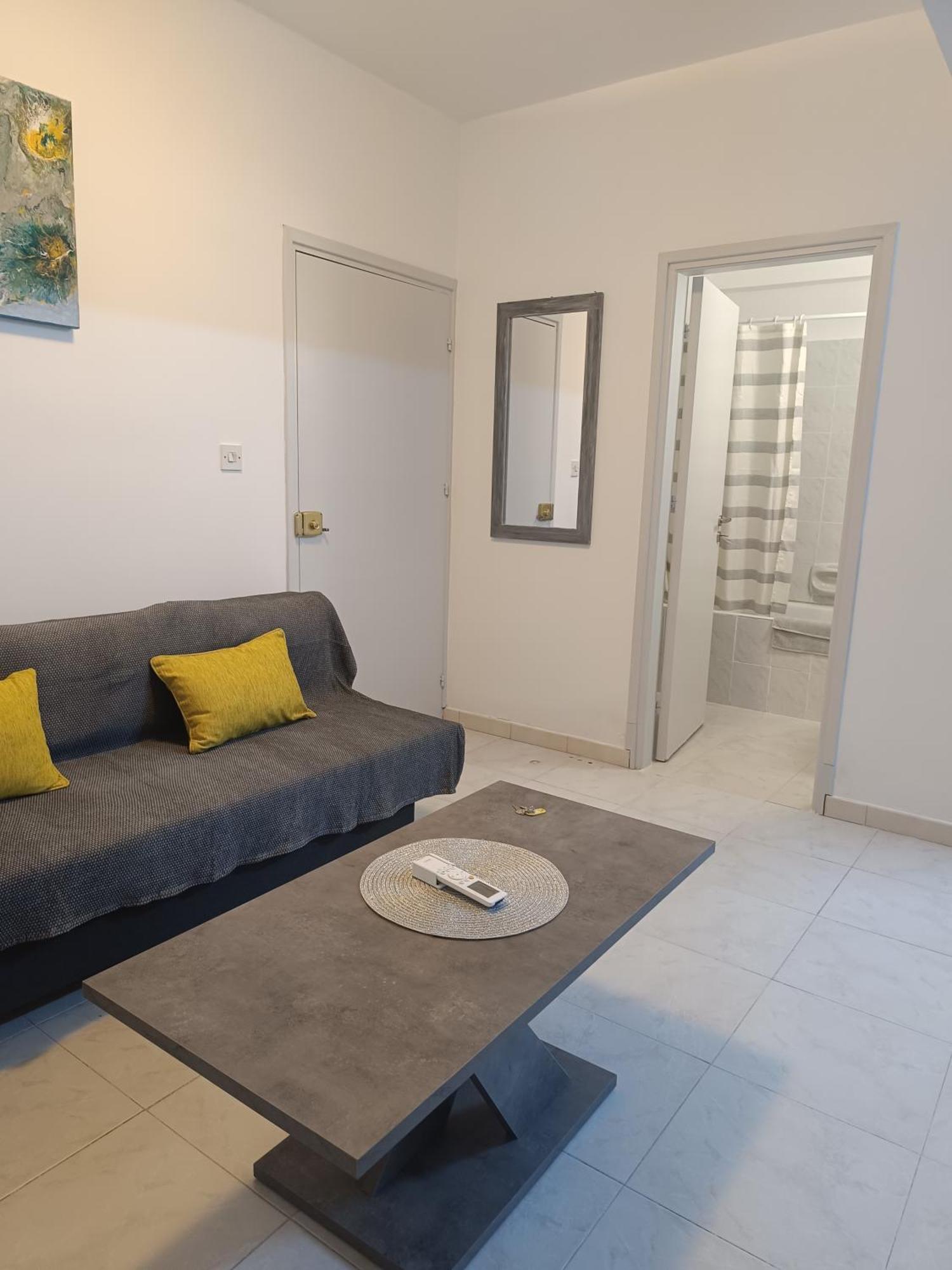 Apartment Sea-side Centre