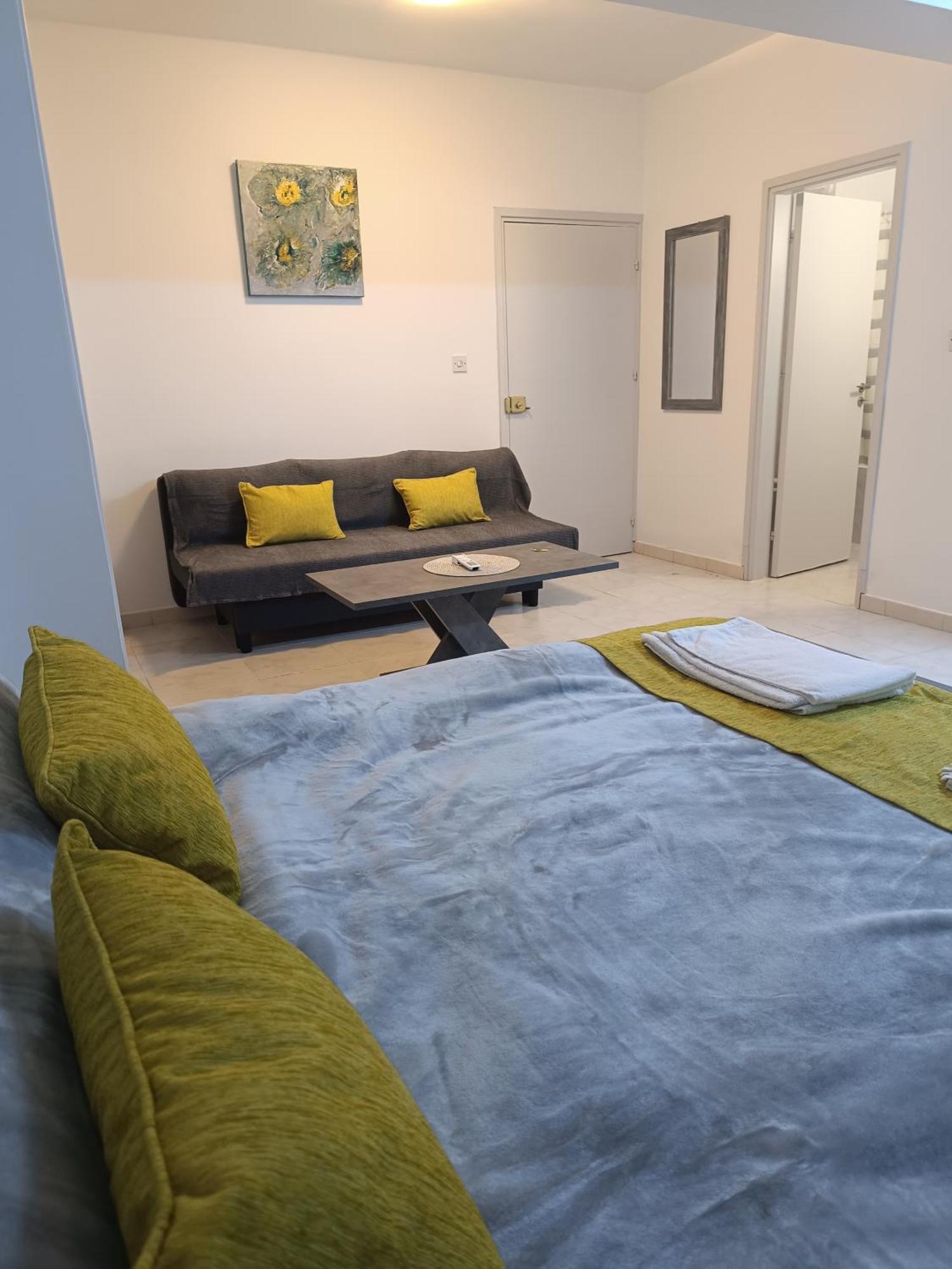 Sea-side Centre Apartment *